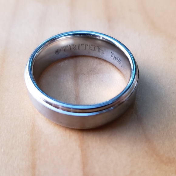 Men's Triton Tungsten Comfort Fit Wedding Band Size 9.75 - Picture 4 of 5